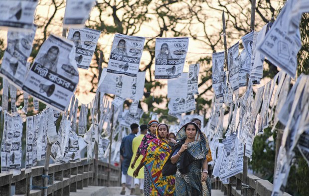 Bangladesh disqualifies hundreds of candidates for general election Bangladesh disqualifies hundreds of candidates for general election