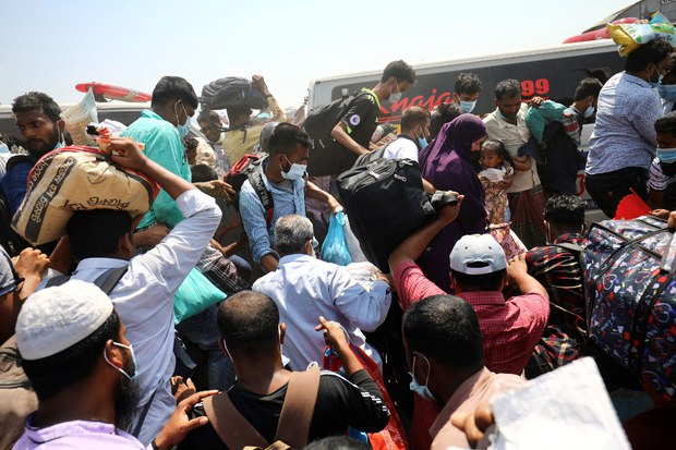 Despite Steep Rise in Cases, Bangladesh Lifting COVID-19 Restrictions for Eid Despite Steep Rise in Cases, Bangladesh Lifting COVID-19 Restrictions for Eid