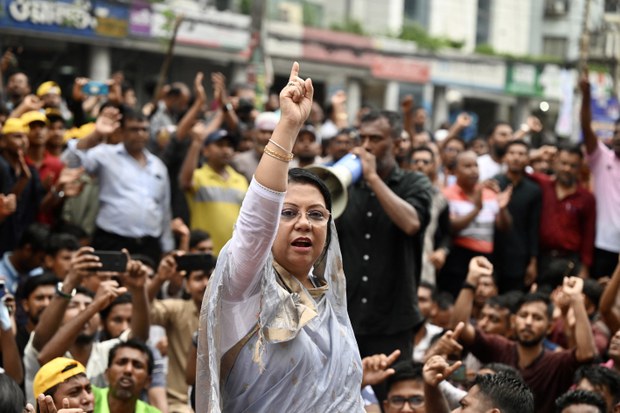 A woman is Bangladesh’s PM, but starkly few Bangladeshi women are politicians A woman is Bangladesh’s PM, but starkly few Bangladeshi women are politicians
