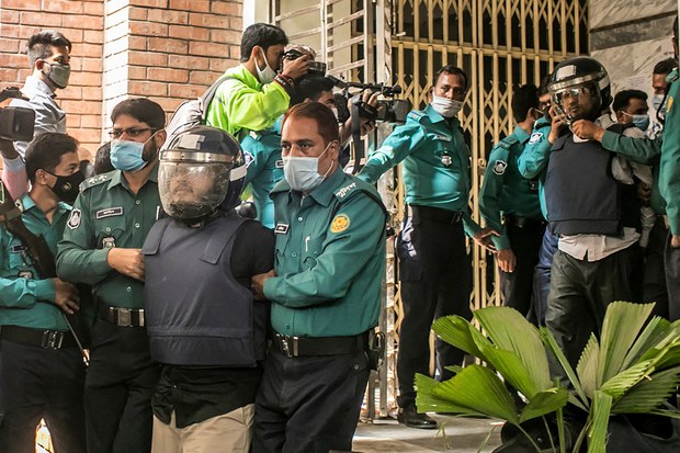 5 Bangladeshi Extremists Sentenced to Death for Killing Secular Blogger Avijit Roy 5 Bangladeshi Extremists Sentenced to Death for Killing Secular Blogger Avijit Roy
