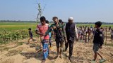 Border guards who fled Myanmar tell of losing contact with commanders