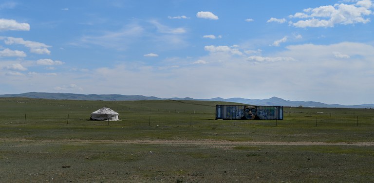 YURT.jpeg YURT.jpeg