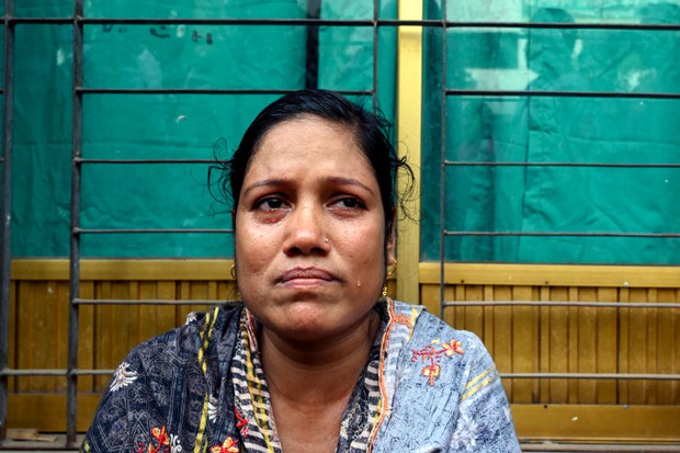 Deaths, protests continue despite curfew in Bangladesh Deaths, protests continue despite curfew in Bangladesh