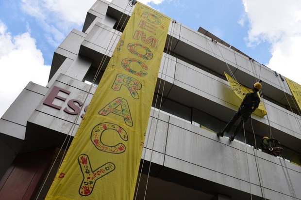 150528-IN-greenpeace-620 150528-IN-greenpeace-620