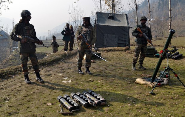 151123-IN-kashmir-620 151123-IN-kashmir-620