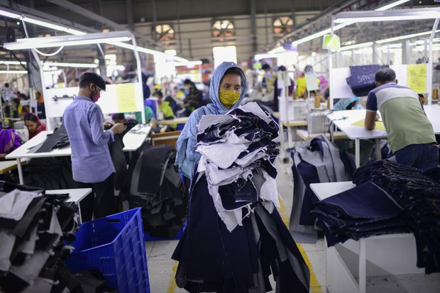 While granting loan, IMF urges Bangladesh to cut subsidies, raise tax collections While granting loan, IMF urges Bangladesh to cut subsidies, raise tax collections