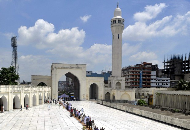 190512_Mosque_620.jpg 190512_Mosque_620.jpg