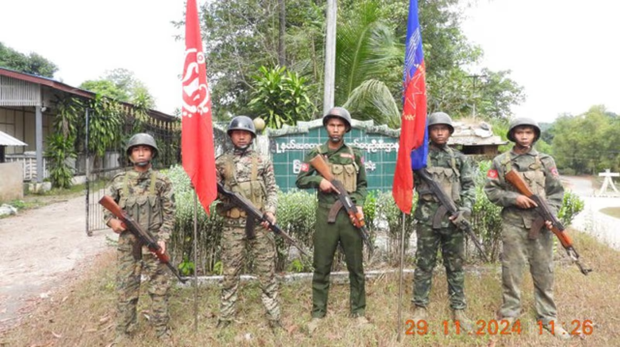 Myanmar rebels capture last military post on Bangladesh border Myanmar rebels capture last military post on Bangladesh border