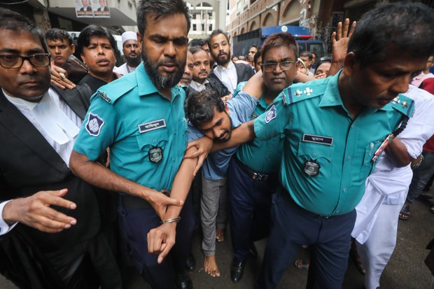 Night-time police raids spread fear across Dhaka in unrest aftermath Night-time police raids spread fear across Dhaka in unrest aftermath