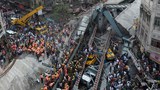 160331-IN-overpass-collapse-620.jpg