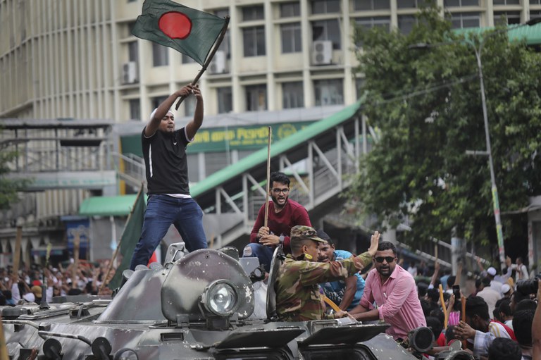 20240805BD-protesters-flag-6. edited.JPG 20240805BD-protesters-flag-6. edited.JPG