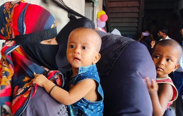 Deadly Diarrheal Outbreak Afflicts Rohingya Residents on Bangladesh Island, Refugees Say Deadly Diarrheal Outbreak Afflicts Rohingya Residents on Bangladesh Island, Refugees Say