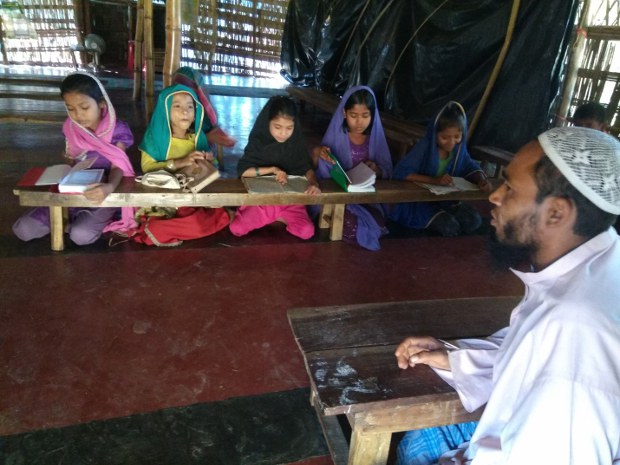 170207-BD-rohingya-education-620.jpg 170207-BD-rohingya-education-620.jpg