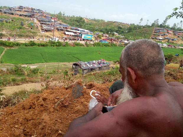 171005_Rohingya_man_1000.jpg 171005_Rohingya_man_1000.jpg