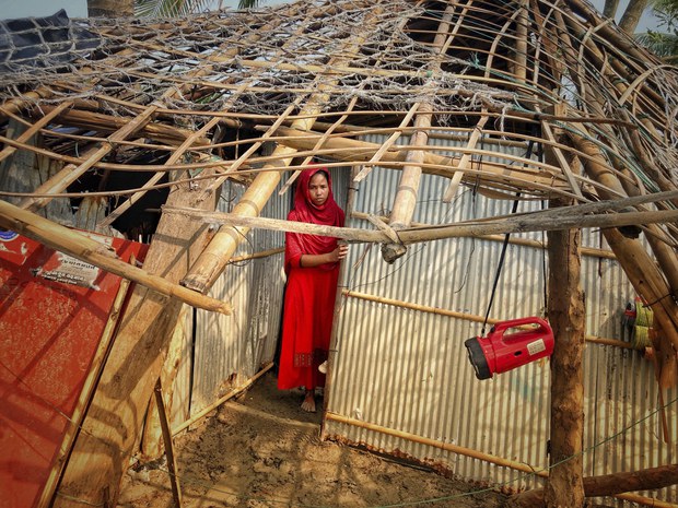 Cyclone Mocha flattens thousands of Rohingya shelters in Bangladesh Cyclone Mocha flattens thousands of Rohingya shelters in Bangladesh