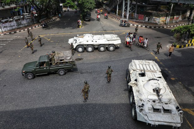 Photos: Curfew mostly empties Dhaka’s streets following days of violence Photos: Curfew mostly empties Dhaka’s streets following days of violence