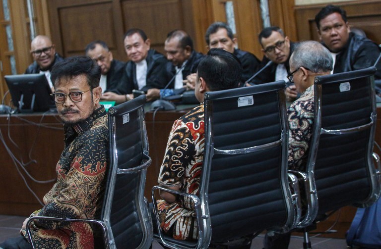 11 ID-minister2.jpeg 11 ID-minister2.jpeg