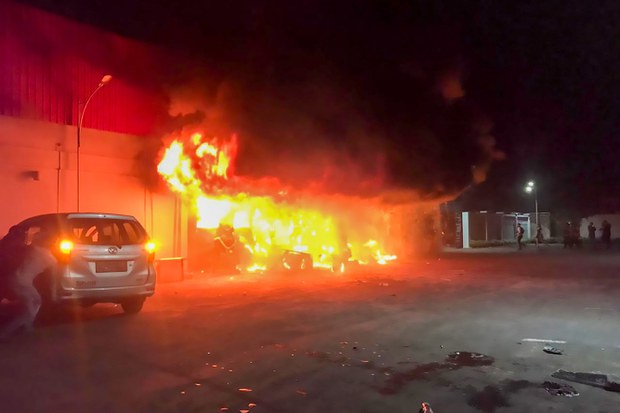 Communal Violence, Fire Kill 18 in Indonesia’s West Papua Province Communal Violence, Fire Kill 18 in Indonesia’s West Papua Province