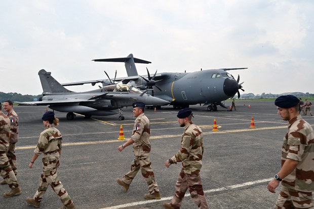 Indonesia completes order for 42 French Rafale fighter-jets amid regional tensions Indonesia completes order for 42 French Rafale fighter-jets amid regional tensions
