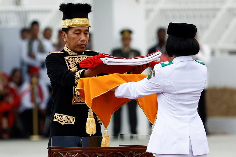 240817_ID_JOKOWI_FLAG.JPG 240817_ID_JOKOWI_FLAG.JPG