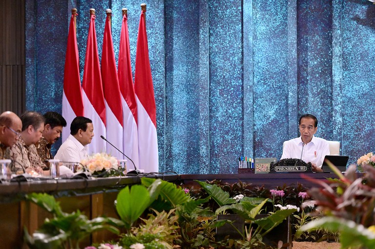 240909_ID_Jokowi_Prabowo-office.jpg 240909_ID_Jokowi_Prabowo-office.jpg
