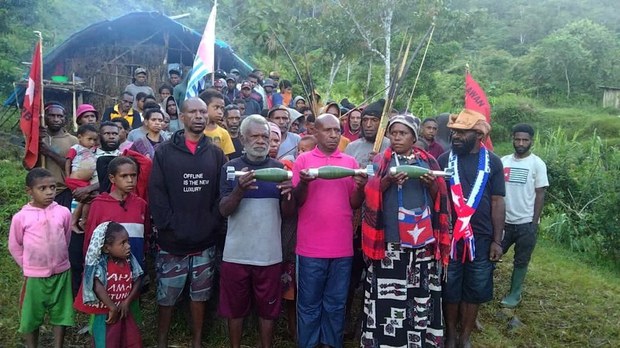 Activists urge probe into mortar shelling on Papuan villages Activists urge probe into mortar shelling on Papuan villages