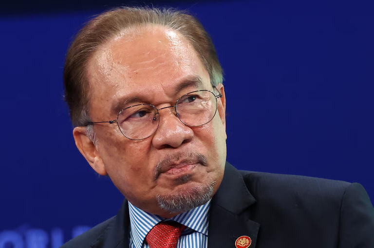anwar-ibrahim-4.png anwar-ibrahim-4.png