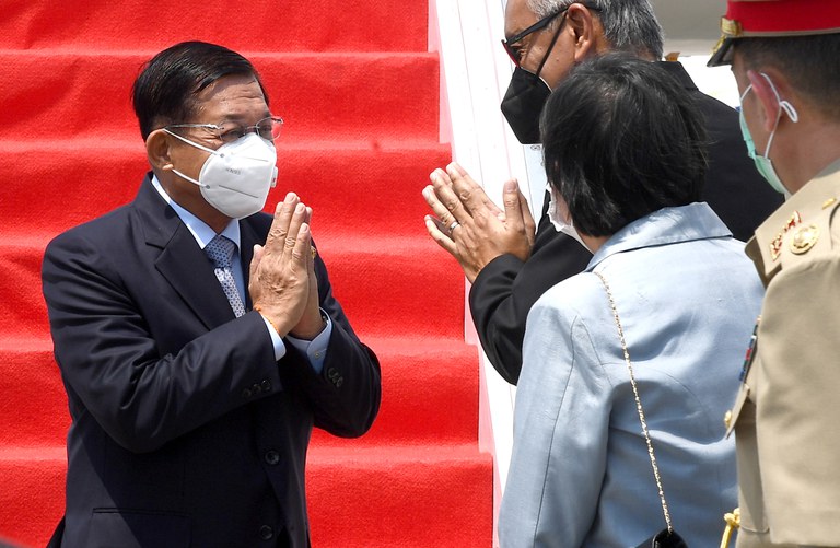 Burmese-junta-leader.jpg Burmese-junta-leader.jpg