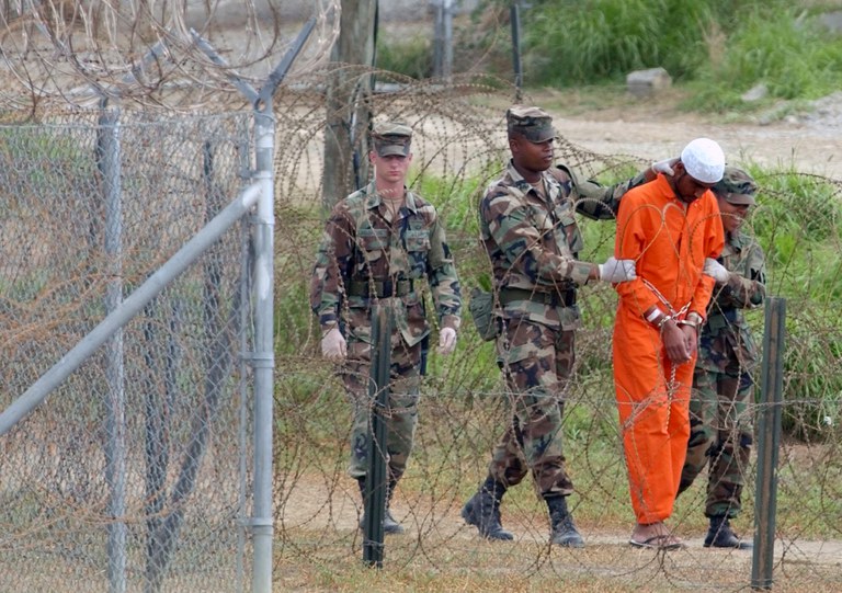 Gitmo-4.jpg Gitmo-4.jpg