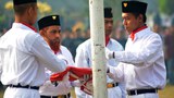 Bali bombmaker paroled; suicide bomber kills 1 in attack on police station