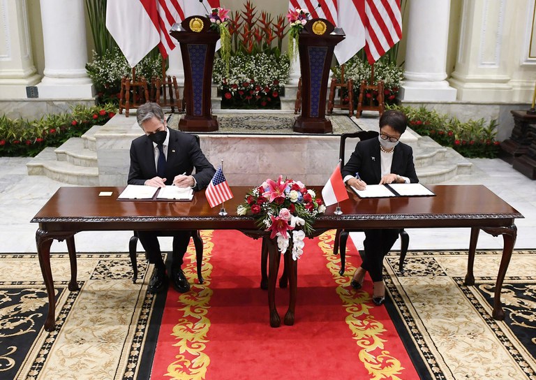 Blinken-Retno.jpg Blinken-Retno.jpg