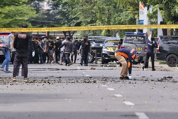 2 Suicide Bombers Behind Makassar Church Attack, Indonesian Security Minister Says 2 Suicide Bombers Behind Makassar Church Attack, Indonesian Security Minister Says