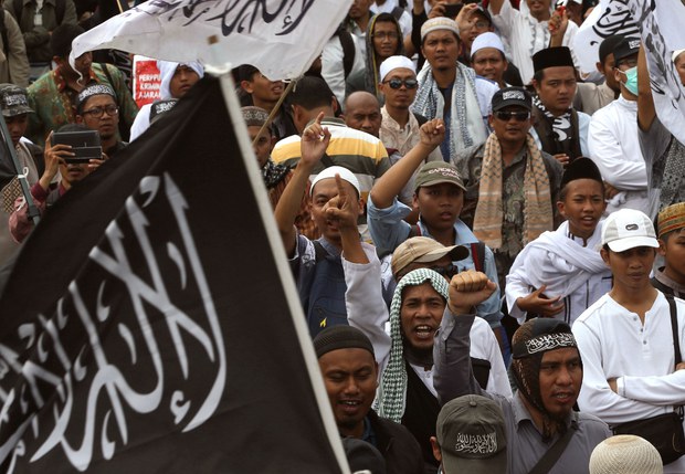 181113-ID-caliph-620.jpg 181113-ID-caliph-620.jpg
