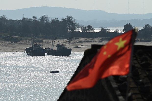 Rescue effort winds down for missing crew of Chinese fishing boat Rescue effort winds down for missing crew of Chinese fishing boat