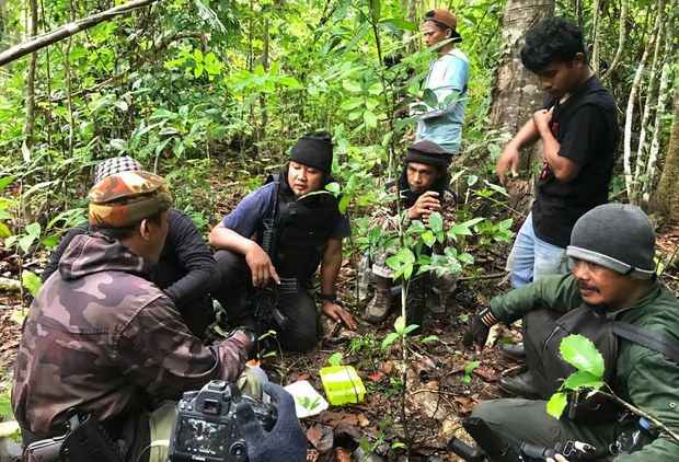 Terrorist turned filmmaker wants to draw youths away from extremist groups Terrorist turned filmmaker wants to draw youths away from extremist groups