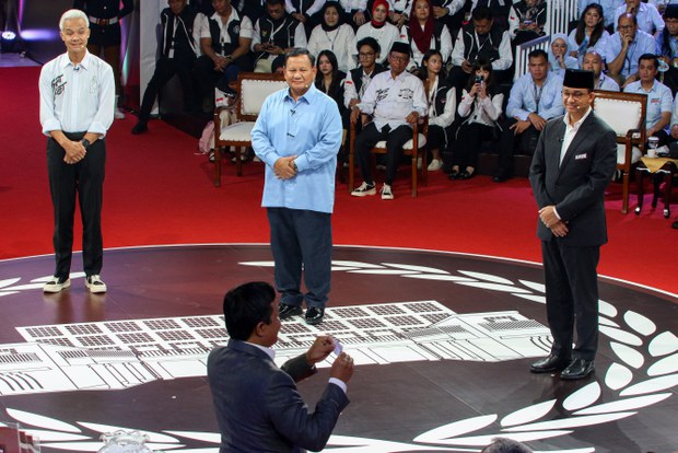 Indonesian presidential candidates spar over conflict, democracy, human rights Indonesian presidential candidates spar over conflict, democracy, human rights