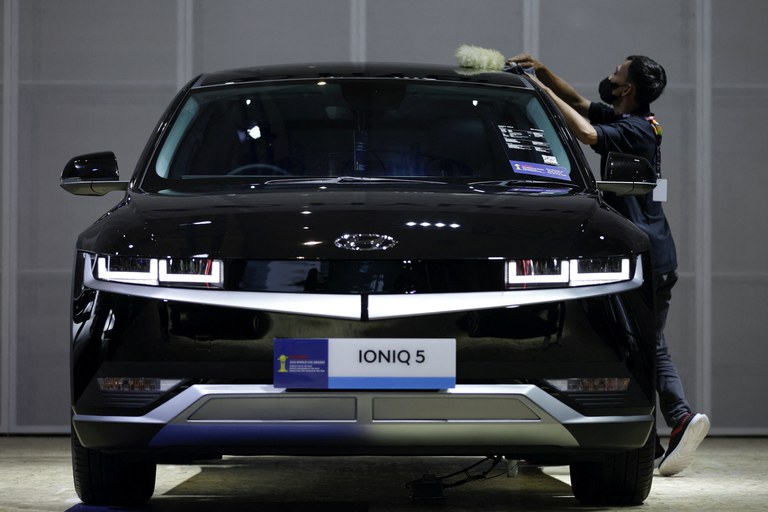 3_INDONESIA-AUTOS.JPG 3_INDONESIA-AUTOS.JPG