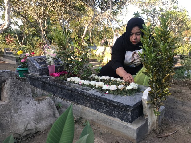 A year after deadly Indonesian football stampede, victims’ families still seek justice A year after deadly Indonesian football stampede, victims’ families still seek justice