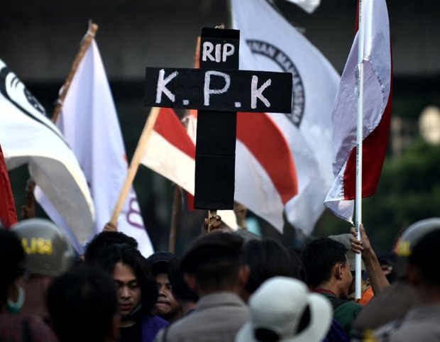 Indonesian Anti-Graft Agency to Sack 51 Staffers amid Row over Ideology Test Indonesian Anti-Graft Agency to Sack 51 Staffers amid Row over Ideology Test