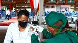 Indonesia to Use Soldiers to Ramp up Vaccinations amid Huge COVID-19 Surge