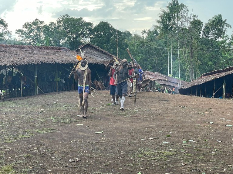 Indonesia-Papua-archers-sacred-feast 3.JPG Indonesia-Papua-archers-sacred-feast 3.JPG