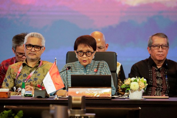 World ‘one miscalculation away’ from nuclear apocalypse, Indonesia’s top diplomat warns World ‘one miscalculation away’ from nuclear apocalypse, Indonesia’s top diplomat warns