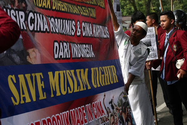 150409-ID-uyghurs-620 150409-ID-uyghurs-620
