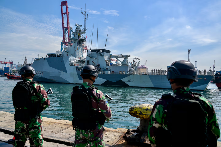 indonesian-navy-british-royal-navy-3.png indonesian-navy-british-royal-navy-3.png