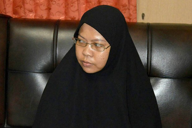 200923_ID_women_Extremist_1000.jpg 200923_ID_women_Extremist_1000.jpg