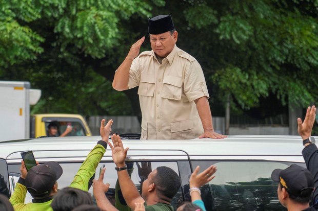 Indonesia’s Jokowi congratulates Prabowo, son on election win, as opponents cry fraud Indonesia’s Jokowi congratulates Prabowo, son on election win, as opponents cry fraud