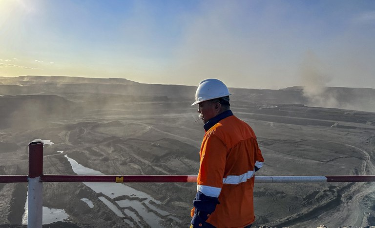 Mongolia_Coal_008.JPG Mongolia_Coal_008.JPG
