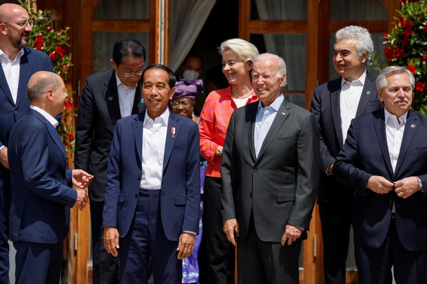 Jokowi is on ‘mission’ to stop Ukraine war, avert food crisis Jokowi is on ‘mission’ to stop Ukraine war, avert food crisis