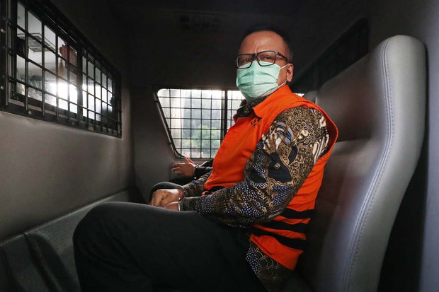 Indonesia: Ex-Fisheries Minister Sentenced to 5 Years on Bribery Charges Indonesia: Ex-Fisheries Minister Sentenced to 5 Years on Bribery Charges