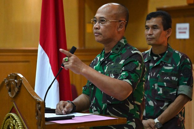 Indonesian soldier killed during operation to free pilot in Papua Indonesian soldier killed during operation to free pilot in Papua
